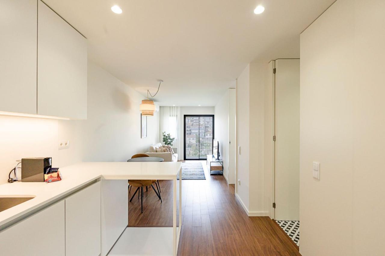 Santos Pousada 1071 By Lovelystay Porto Exterior photo