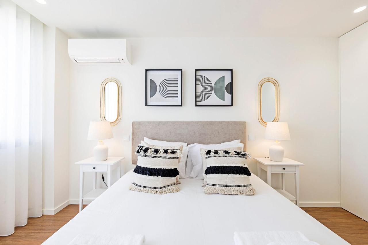 Santos Pousada 1071 By Lovelystay Porto Exterior photo
